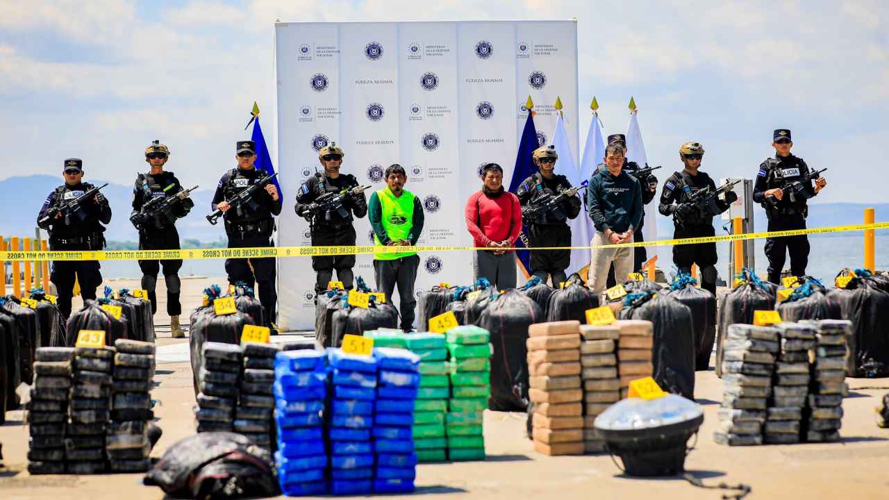 La Fuerza Naval Tridente, unidad élite de El Salvador, lucha contra el narcotráfico y protege las costas con operaciones anfibias y alta capacitación. Foto: X.