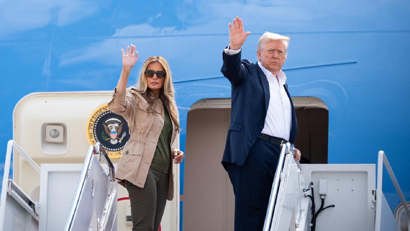 Trump y Melania llegan a Texas para apoyar a las víctimas de las catastróficas inundaciones. Foto: Oficina de Prensa de la Casa Blanca