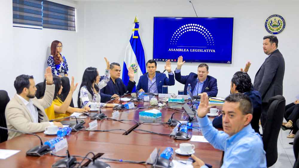 Legisladores aprueban $53.9 millones para reforzar instituciones públicas y proyectos en beneficio de la población salvadoreña. Foto: Asamblea Legislativa