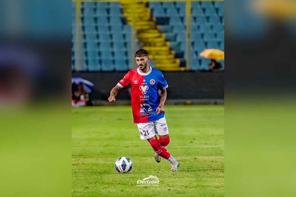 El equipo de Club Deportivo FAS se prepara para la jornada 3 del Torneo Apertura 2025 con sus jugadores convocados. Foto: Club Deportivo FAS