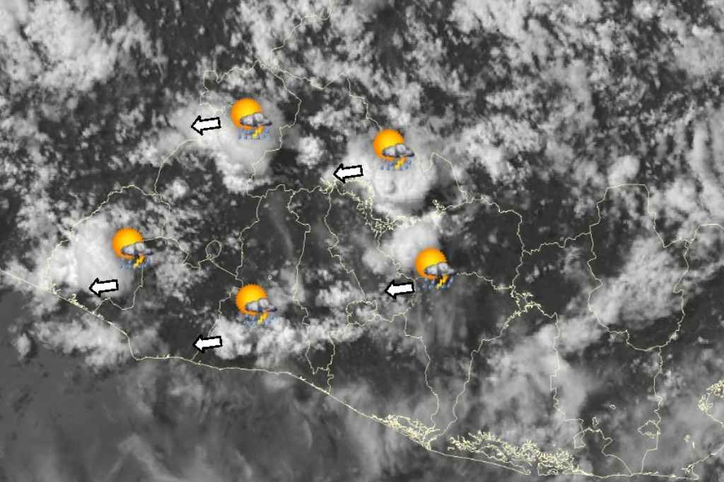 Fuertes tormentas eléctricas y lluvias afectan varias regiones del país, según el último informe del Observatorio. Foto: Ministerio de Medio Ambiente.