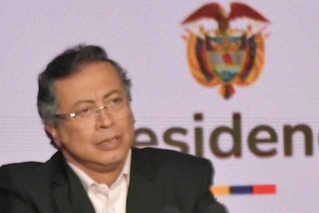 El presidente Gustavo Petro convoca a consultas al embajador de Colombia en EE.UU. para revisar la agenda bilateral entre ambos países. Foto: Presidencia de Colombia