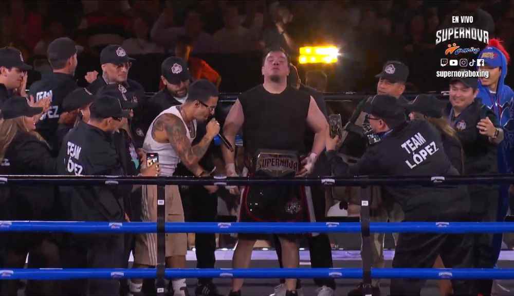 Franco Escamilla fue el ganador del combate de boxeo contra el comediante El Escorpión Dorado. Foto: captura de pantalla.
