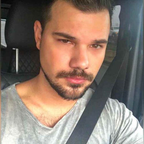 Taylor Lautner reacciona en Instagram al compromiso de Taylor Swift y Travis Kelce (Facebook/@Taylor Lautner).