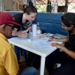 ¡Excelente trabajo humanitario! Los Doctores de las Américas y Comandos de Salvamento brindaron asistencia médica a 200 personas en el Puerto de La Libertad. #publimetrosv