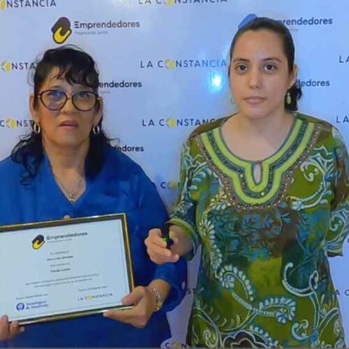 La Constancia y el Instituto Tecnológico de Monterrey celebraron la graduación de un grupo de emprendedores. Foto: Cortesía.