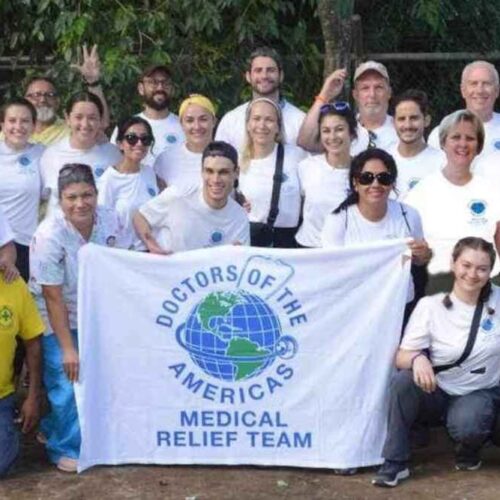 Doctores de las Américas inician jornadas médicas en varias comunidades de El Salvador. Foto: Comandos de Salvamento.