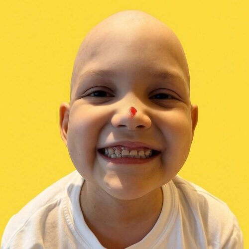 Santino, un niño de Misiones, superó una leucemia infantil de alto riesgo gracias a un tratamiento innovador y el apoyo de su comunidad. Foto: Instagram @amorporsantino.