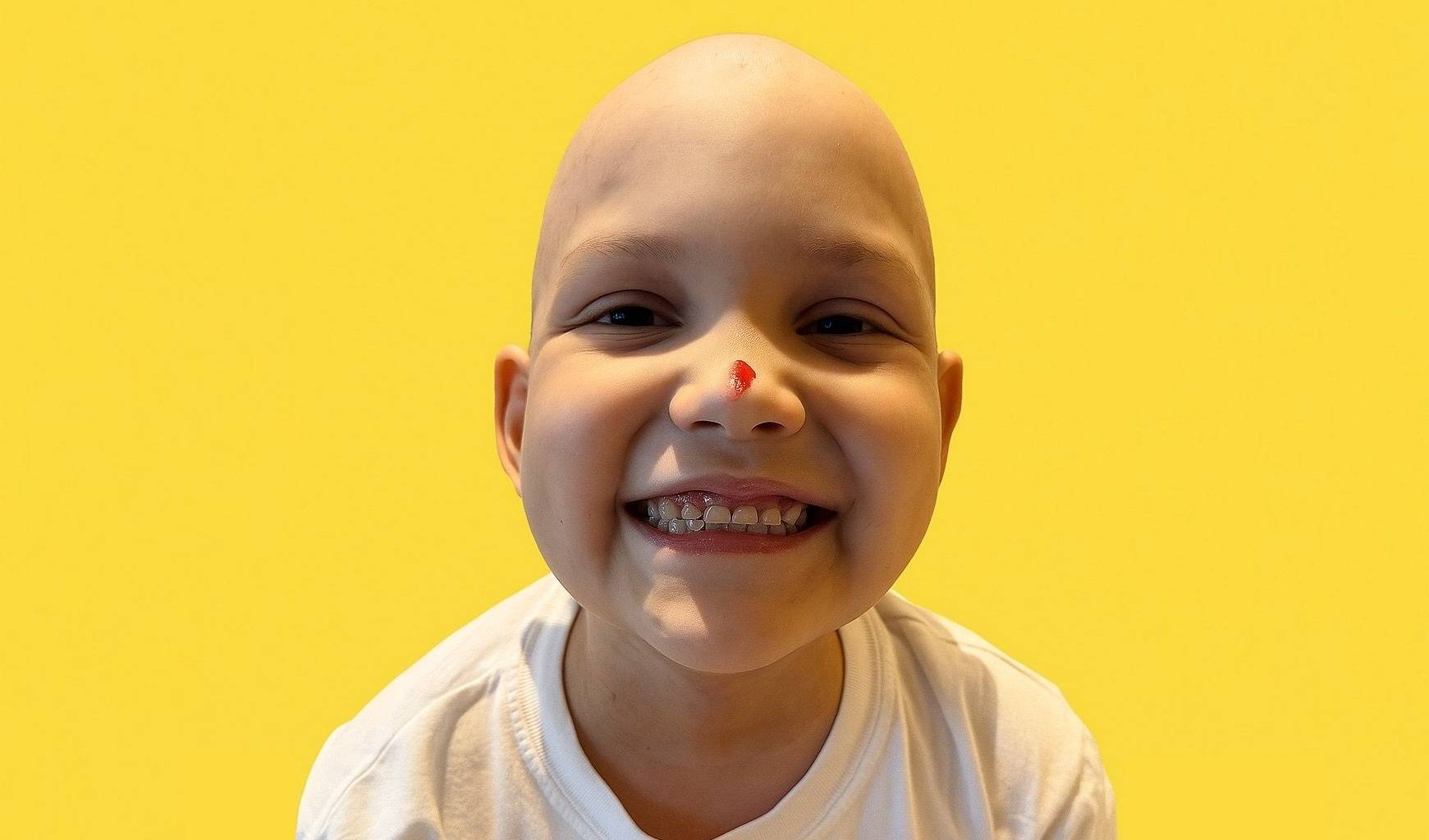 Santino, un niño de Misiones, superó una leucemia infantil de alto riesgo gracias a un tratamiento innovador y el apoyo de su comunidad. Foto: Instagram @amorporsantino.