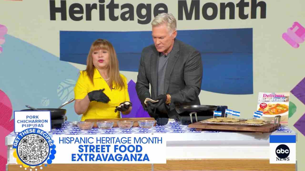 Alicia Maher, conocida como la "Embajadora Culinaria de El Salvador", compartió la receta tradicional de las pupusas, el plato nacional que une a generaciones de salvadoreños. Captura de pantalla.