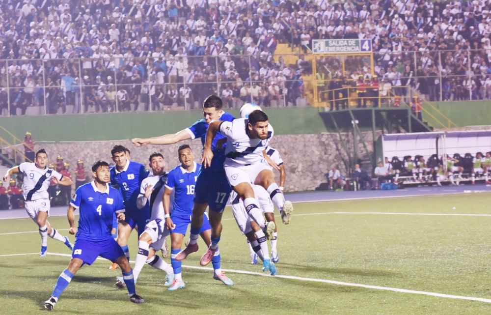 La selección de El Salvador jugará los partidos de octubre en el Estadio Cuscatlán. Foto: Archivo.