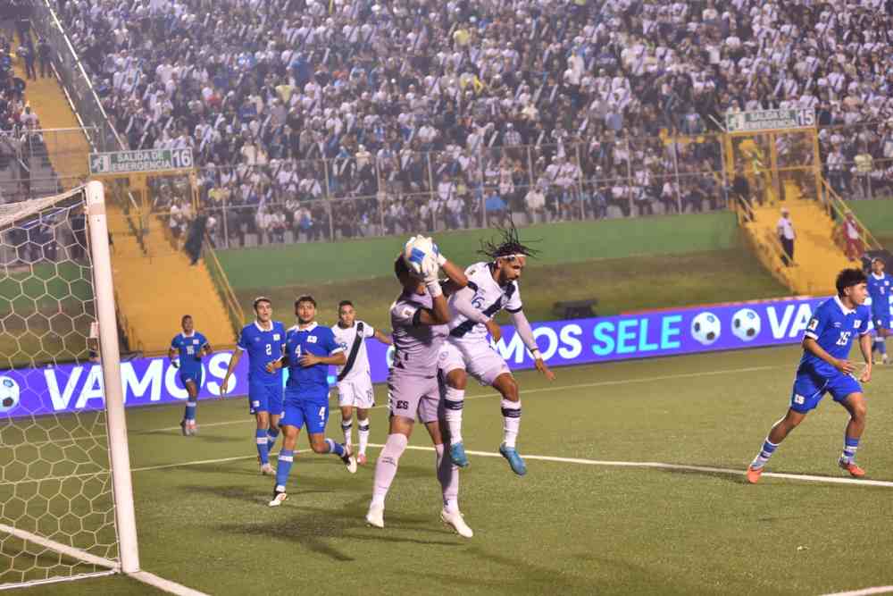 La Selección de Guatemala llega al Cuscatlán con un solo objetivo: revertir la derrota ante La Selecta y mantener vivas sus aspiraciones mundialistas. Foto: Archivo.
