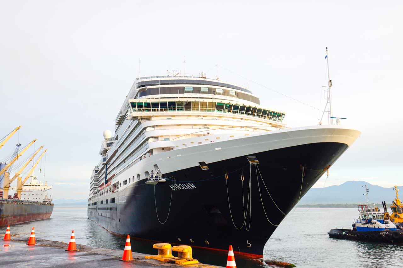 La Ministra de Turismo, Morena Valdez, detalla la ambiciosa proyección de 5.5 millones de visitantes para 2030, impulsada por la seguridad y el proyecto Surf City.