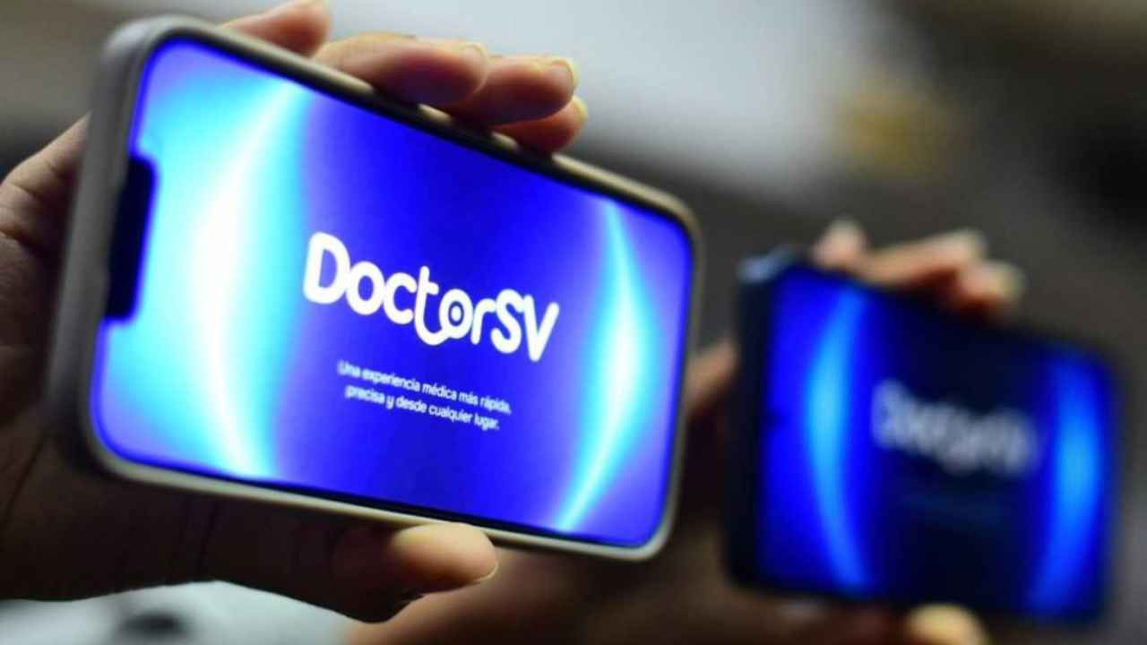 ¿Tienes 31 a 40 años? La atención médica gratuita de DoctorSV con IA ya está disponible. Próximo a ser universal. 💊 Cortesía.
