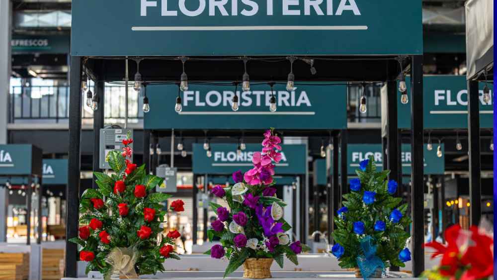 El remozado Mercado San Miguelito de San Salvador abre sus puertas, modernizado con una inversión de $34 millones para impulsar la economía de más de mil familias. Foto: Mercados Nacionales / @mercadosSV