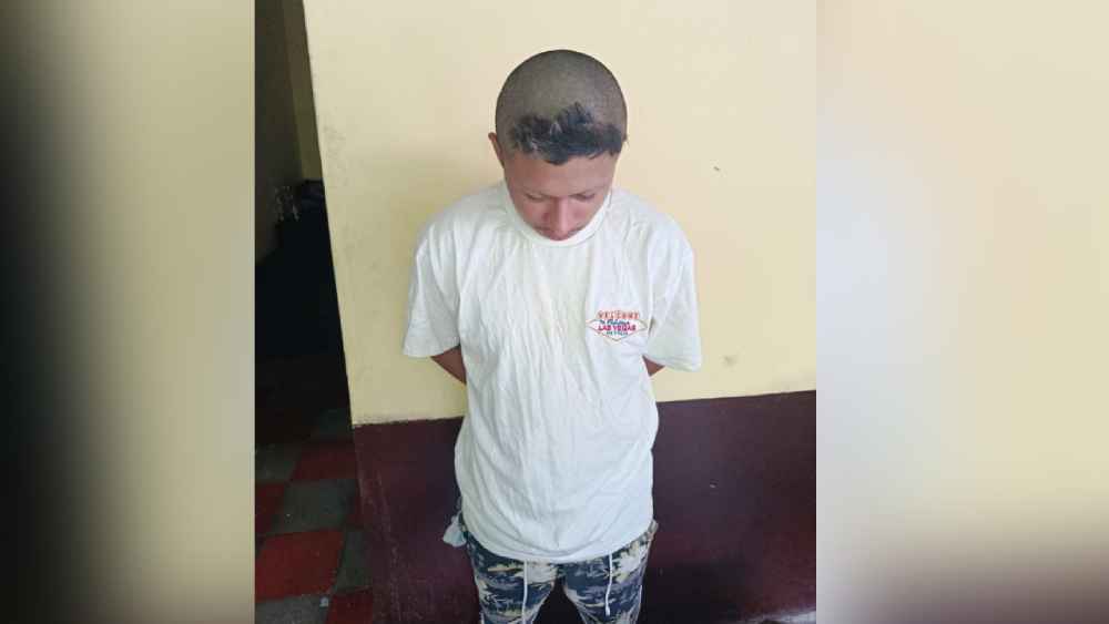 Joel Cardoza, conocido en redes como Baby Meshi, en una de sus transmisiones. El tiktoker desató un escándalo tras su confesión de abuso sexual. Foto: redes sociales.